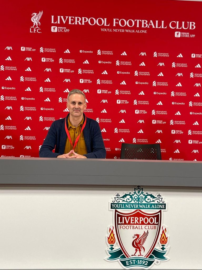 Training lfc 2025 desk